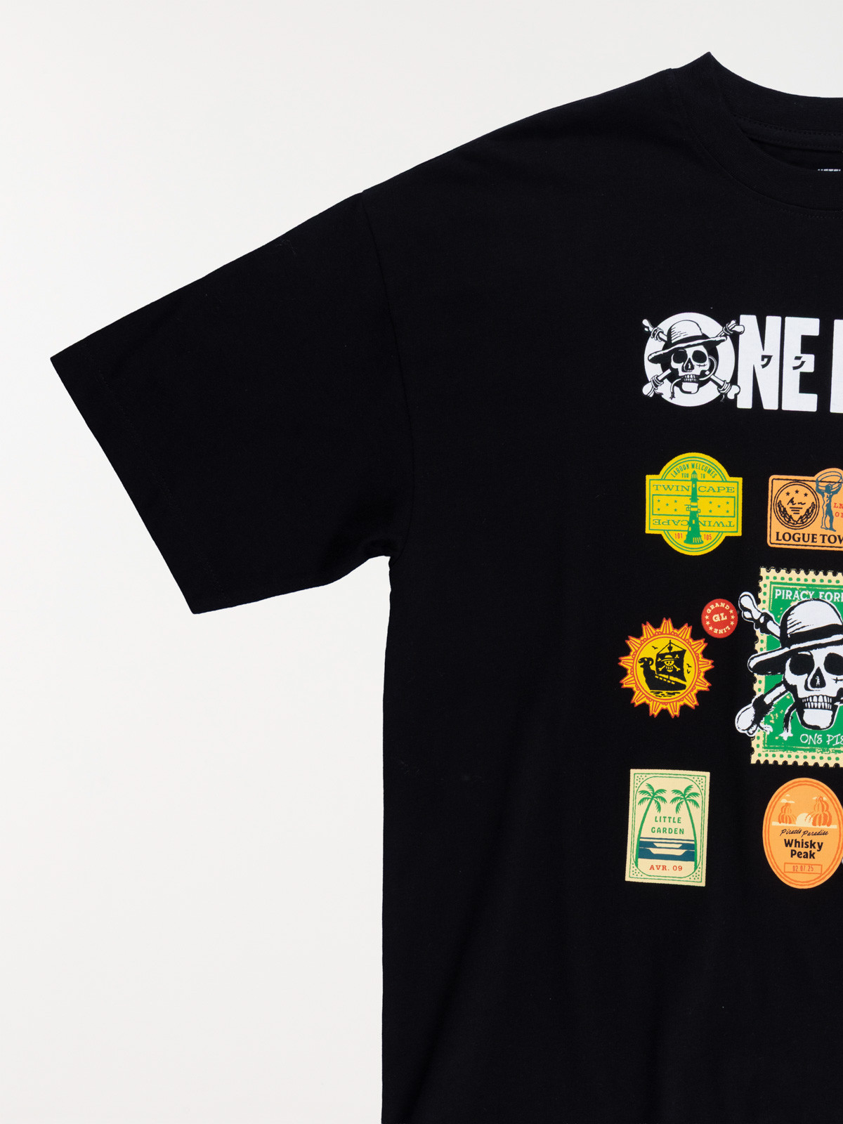 T-shirt ONE PIECE garçon (XXS-M) T-shirt ONE PIECE garçon (XXS-M)