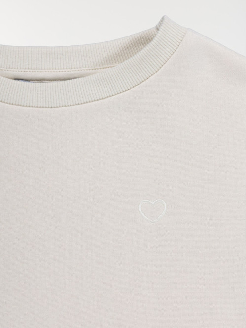 Sweat uni broderie coeur fille (3-12A) Sweat uni broderie coeur fille (3-12A)