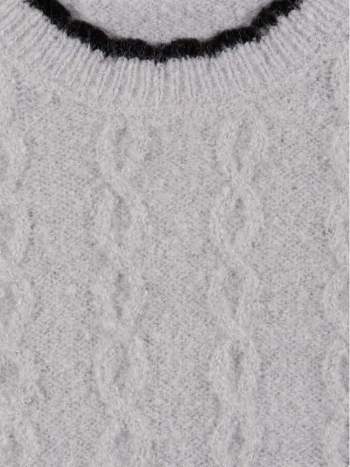 Pull col rond sans manches...