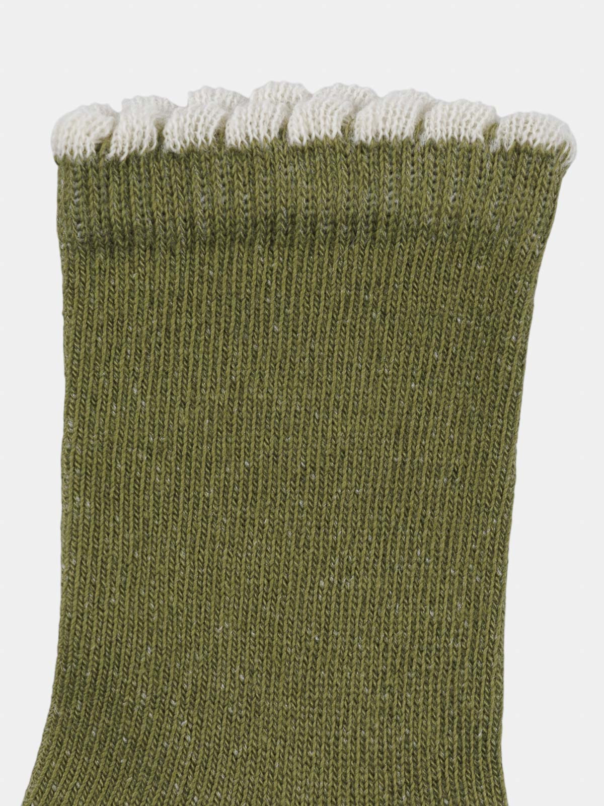Lot 3 paires chaussettes fleuries fille Lot 3 paires chaussettes fleuries fille