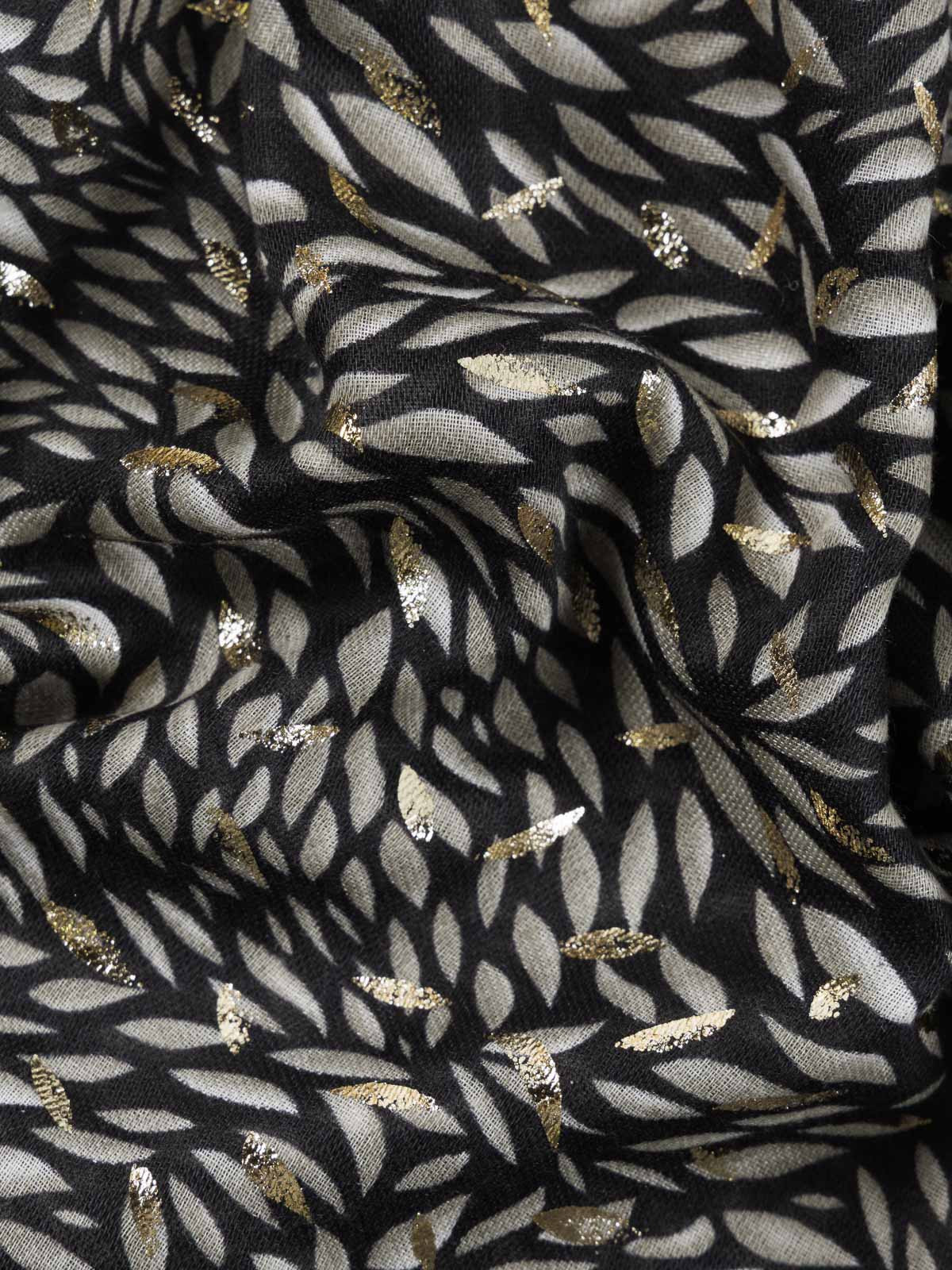 Foulard feuillage détails dorés femme Foulard feuillage détails dorés femme