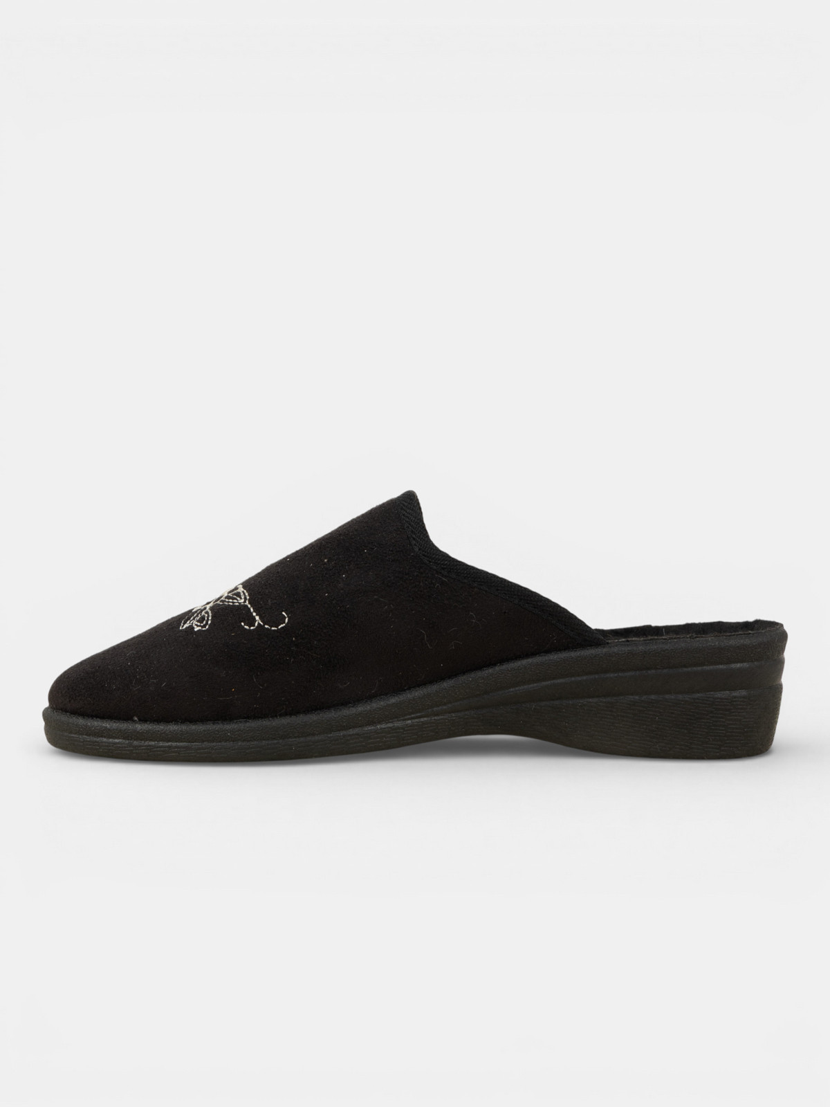 Chaussons broderie fleur femme (36-41) Chaussons broderie fleur femme (36-41)
