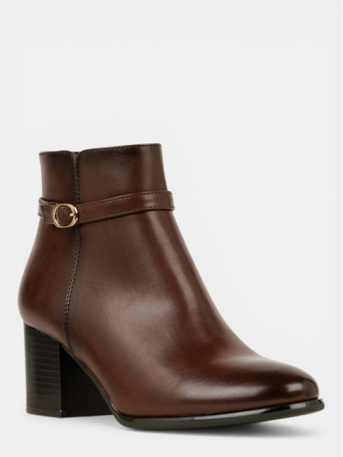 Botines marrons brides...