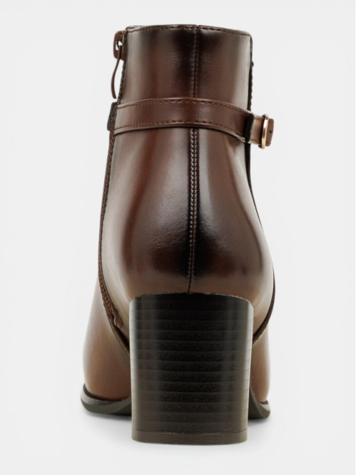 Botines marrons brides...
