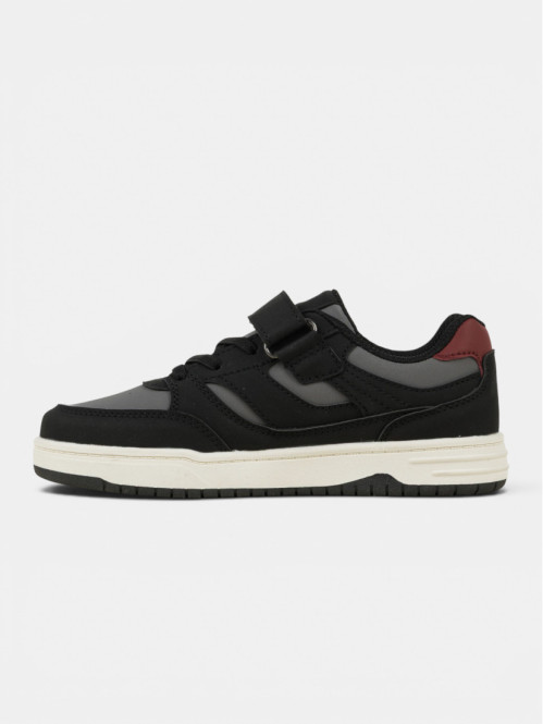 Baskets noires garçon (31-39)