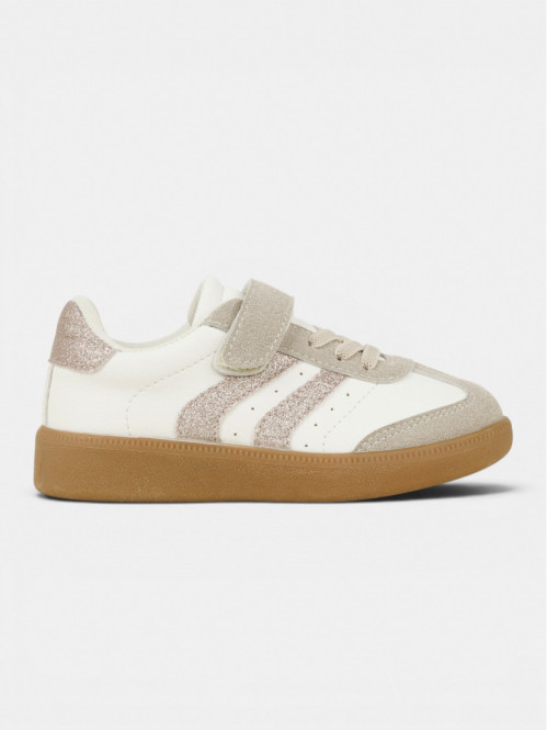 Baskets blanches scratch...