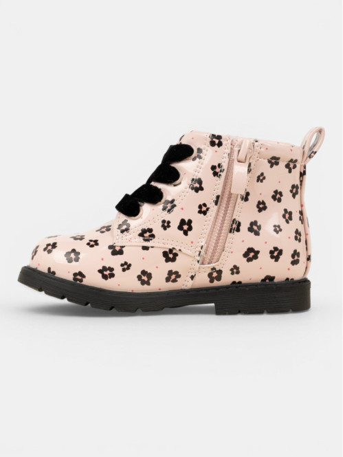 Bottines vernies fleuries...