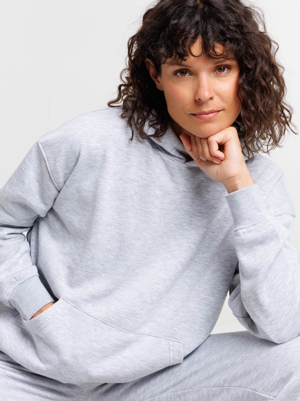 Sweat à capuche femme gris clair chiné Sweat à capuche femme gris clair chiné
