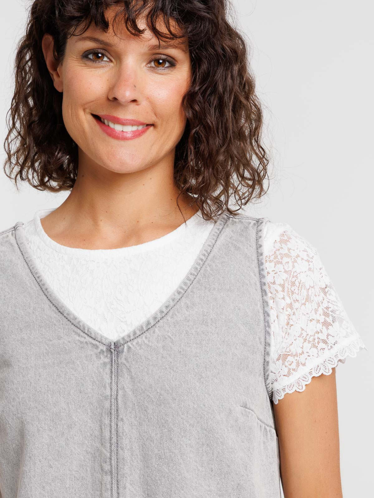 Robe courte gris neige femme Robe courte gris neige femme