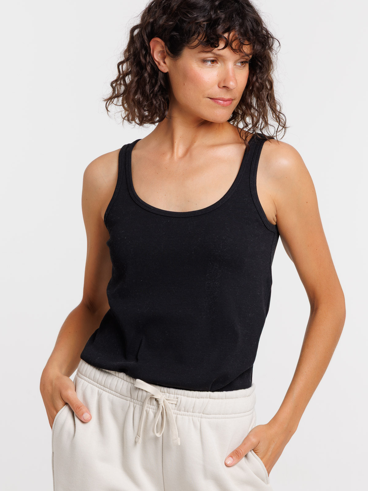 Débardeur noir femme maternité