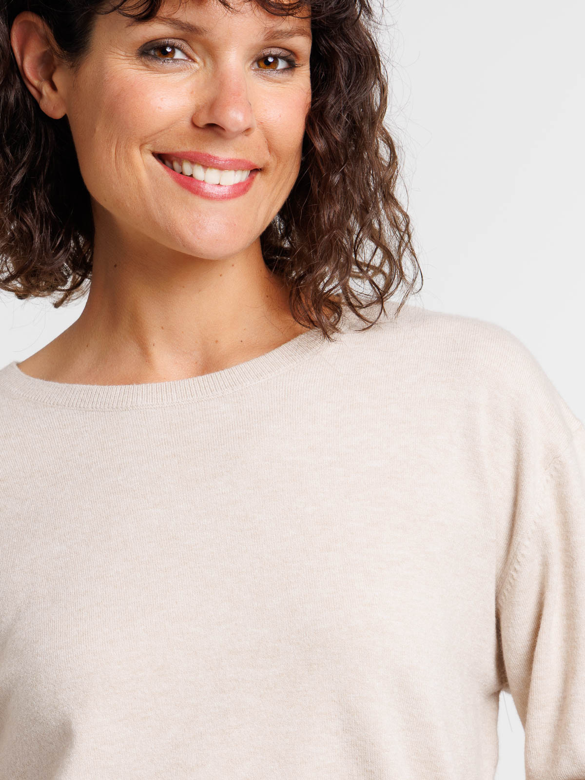Pull fin col rond beigne chiné femme Pull fin col rond beigne chiné femme