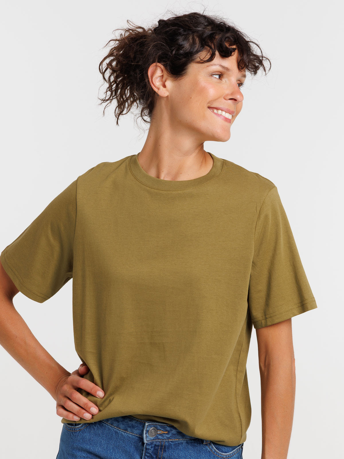 Tee-shirt uni large femme Tee-shirt uni large femme