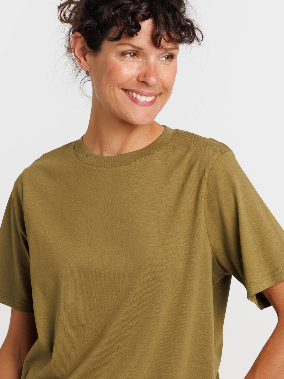 Tee-shirt uni large femme Tee-shirt uni large femme