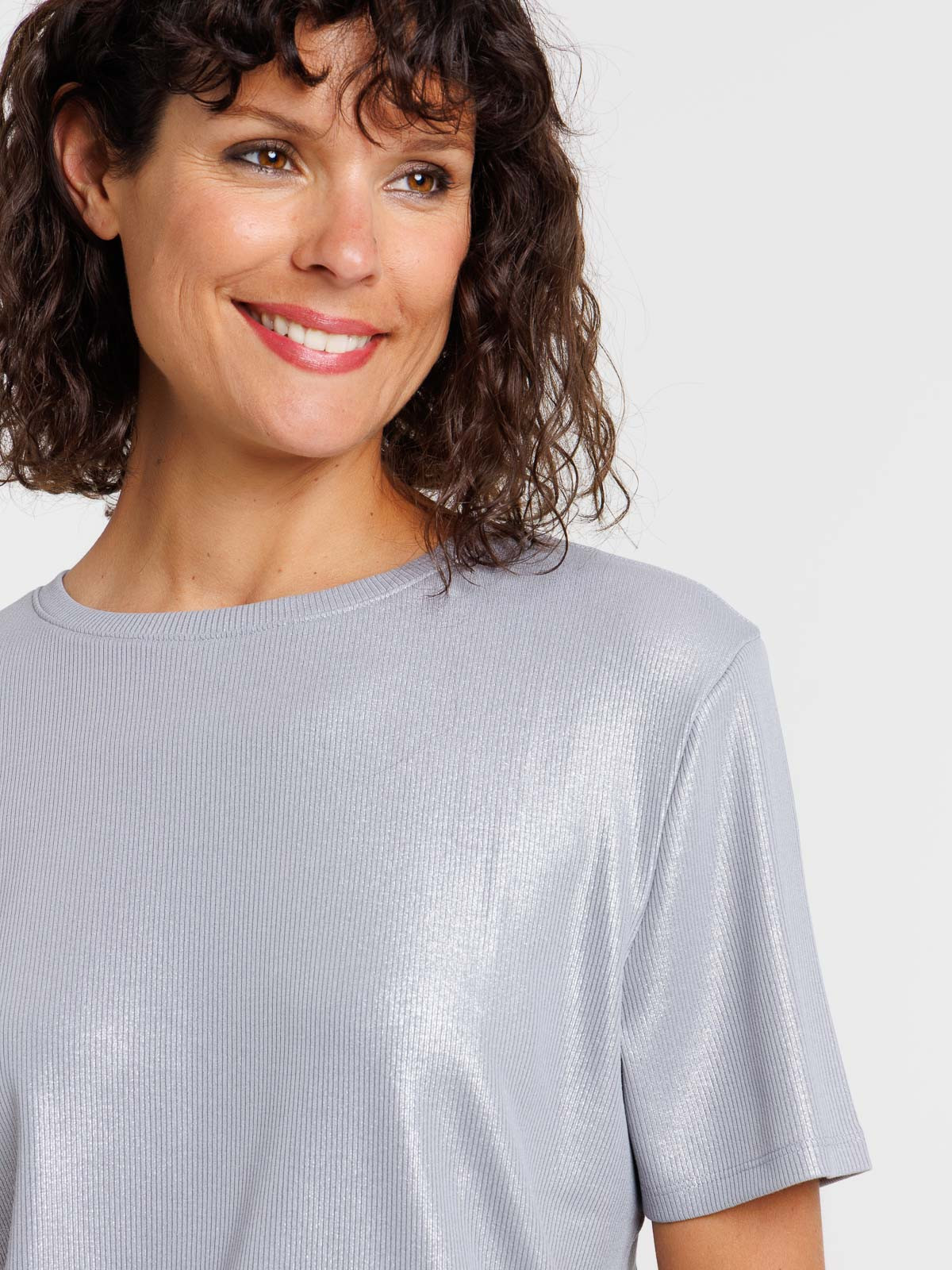 T-shirt côtelé coloris gris clair femme