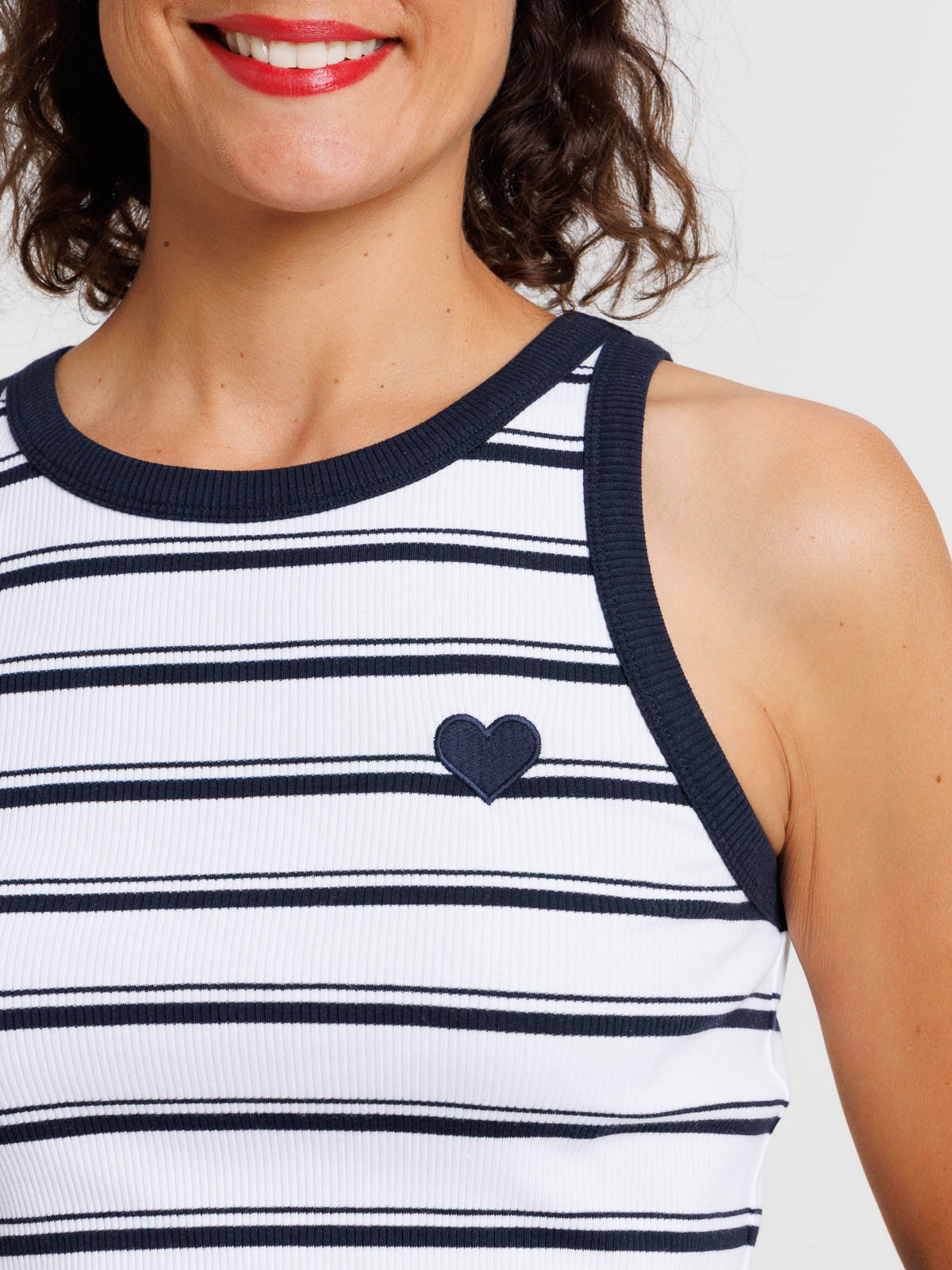 Débardeur rayé broderie coeur femme