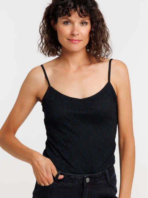 Débardeur noir en dentelle...