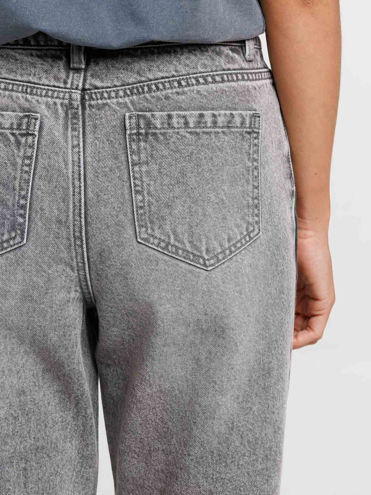 Jean mom gris neige femme