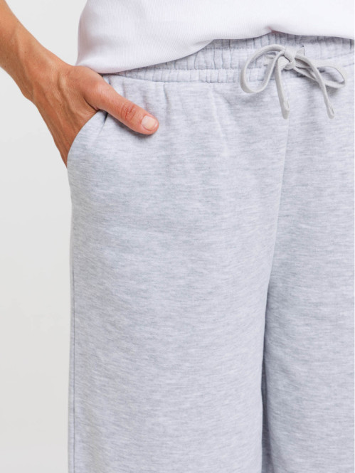Jogging large gris clair...