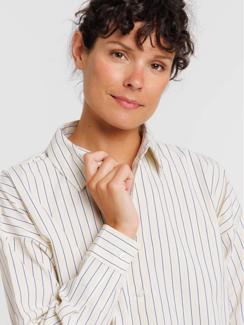 Chemise manches longues...