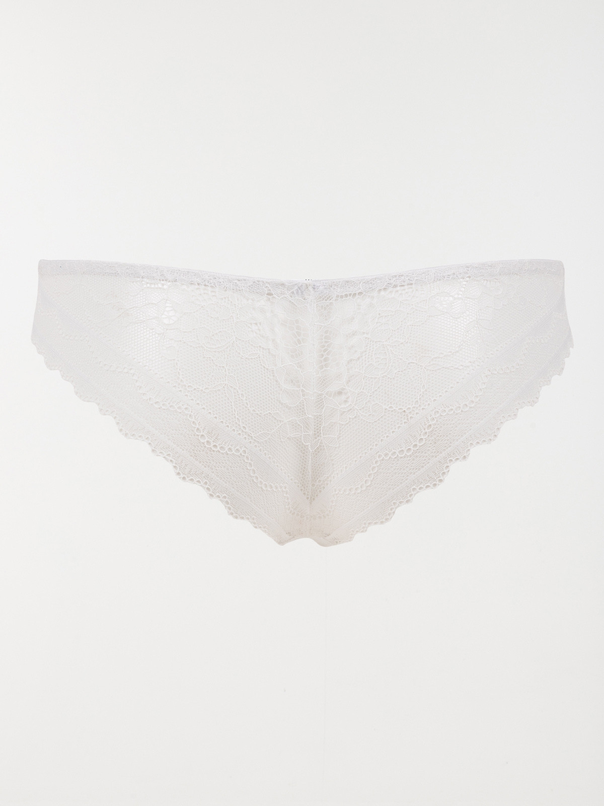 Tanga dentelle ivoire femme (34-46) Tanga dentelle ivoire femme (34-46)