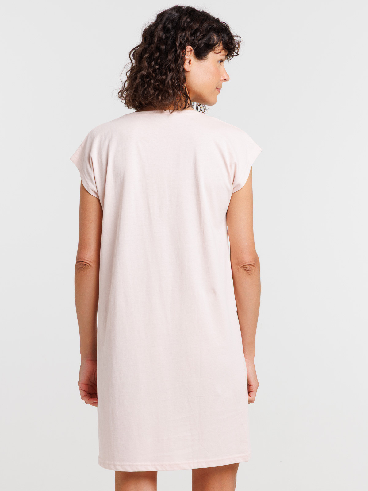 Chemise de nuit motif coeur femme Chemise de nuit motif coeur femme