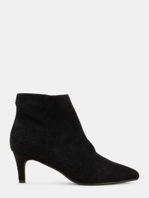 Bottines noires à talon...