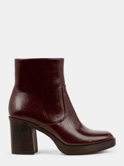 Bottines à talon bordeaux...