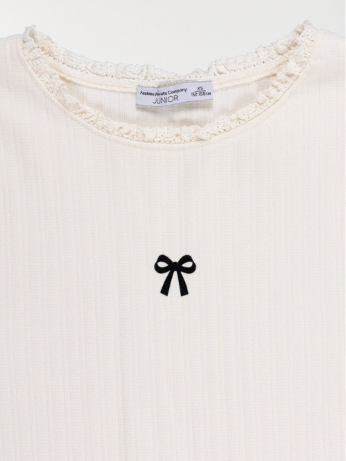 T-shirt noeud col dentelle...
