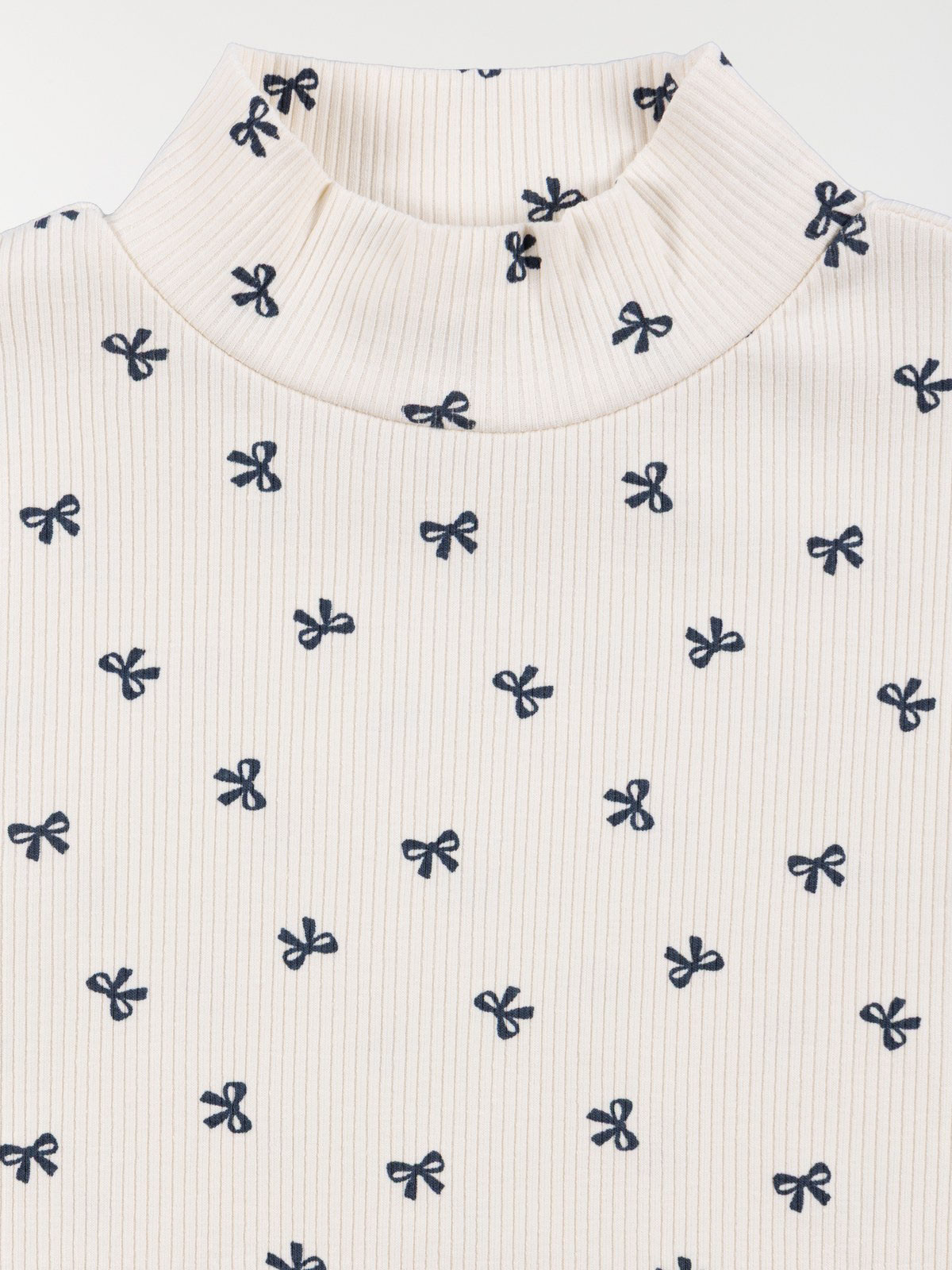 T-shirt col montant noeud fille (3-12A) T-shirt col montant noeud fille (3-12A)