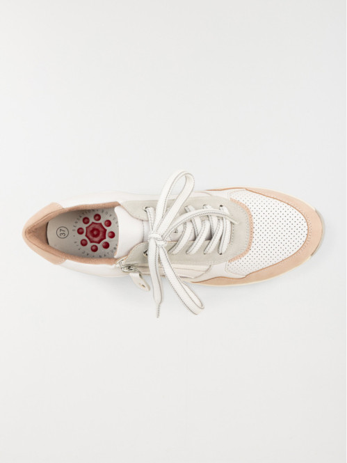 Baskets blanche confort femme (36-41) Baskets blanche confort femme (36-41)