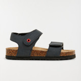 SANDALES & NUS PIEDS